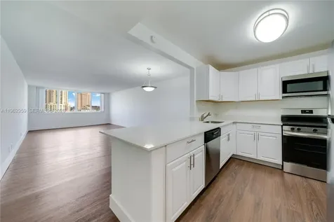 9001-9143 SW 77th Avenue Miami FL 33156
