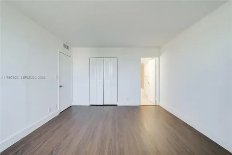 9001-9143 SW 77th Avenue Miami FL 33156