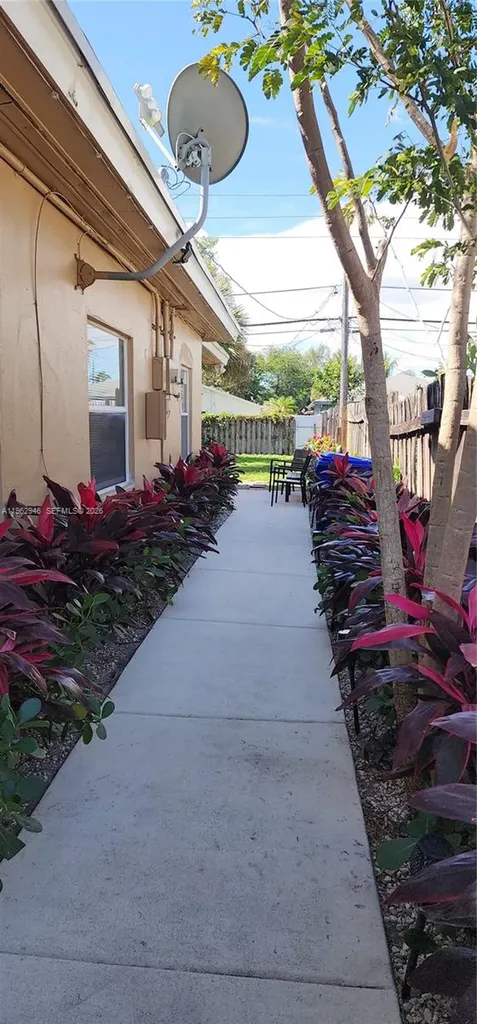 1025 NW 3rd Avenue Fort Lauderdale FL 33311