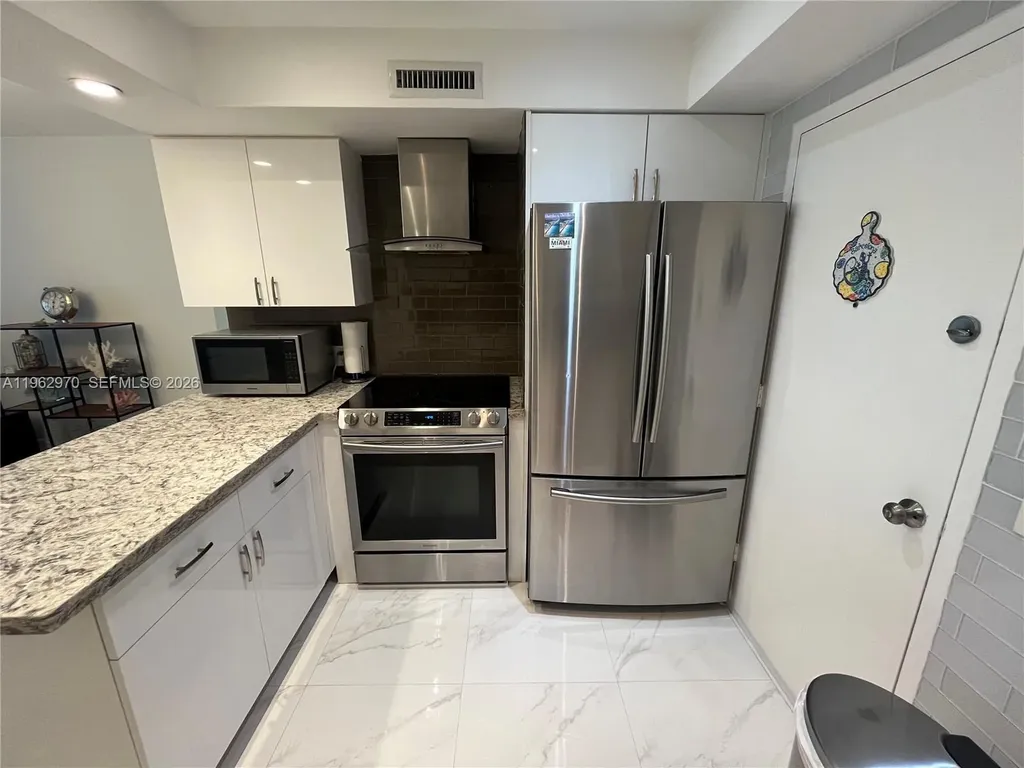 3505 S Ocean Drive Hollywood FL 33019