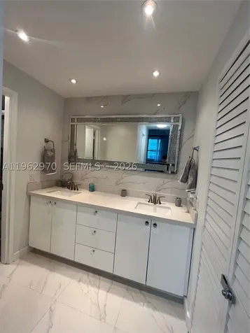 3505 S Ocean Drive Hollywood FL 33019