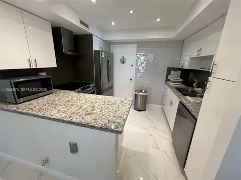3505 S Ocean Drive Hollywood FL 33019