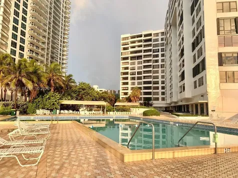 3505 S Ocean Drive Hollywood FL 33019