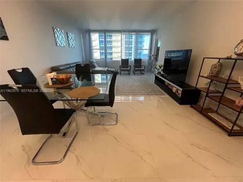 3505 S Ocean Drive Hollywood FL 33019