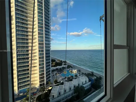 3505 S Ocean Drive Hollywood FL 33019