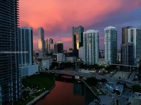 690 SW 1st Court Miami FL 33130