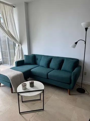690 SW 1st Court Miami FL 33130