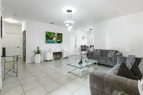 2741 NE 4th Street Homestead FL 33033