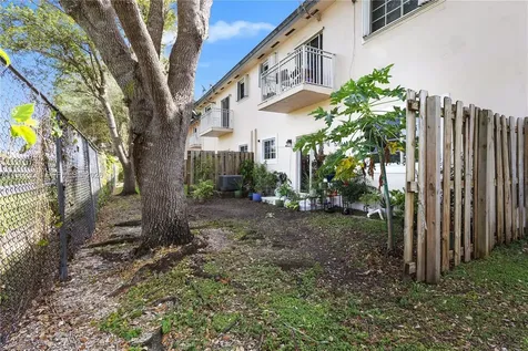 2741 NE 4th Street Homestead FL 33033