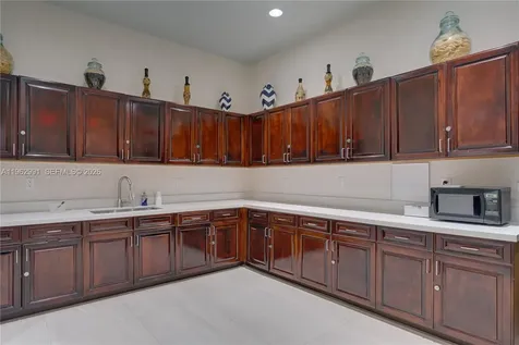 2741 NE 4th Street Homestead FL 33033