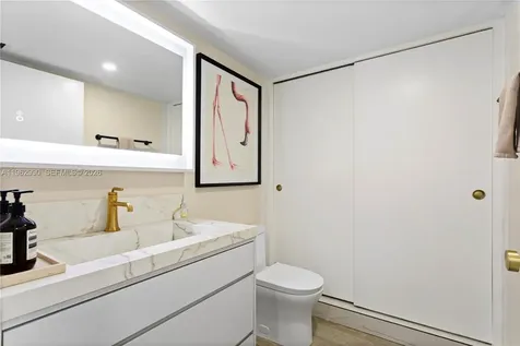 1688 West Avenue Miami Beach FL 33139