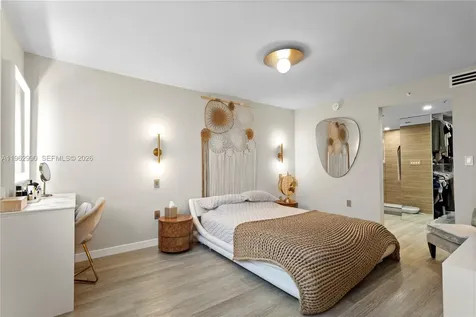 1688 West Avenue Miami Beach FL 33139