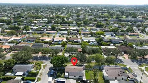 2901 SW 92nd Avenue Miami FL 33165