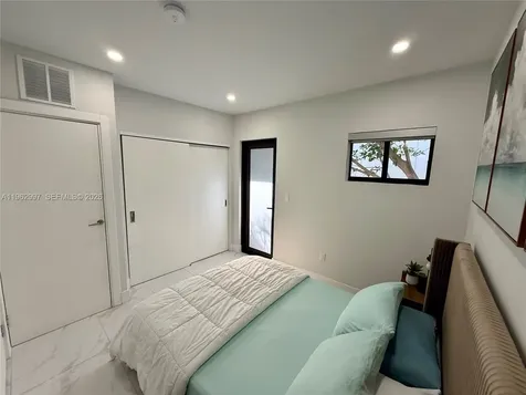 944 Jefferson Avenue Miami Beach FL 33139