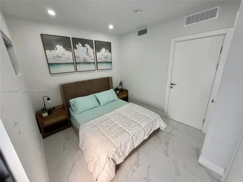 944 Jefferson Avenue Miami Beach FL 33139