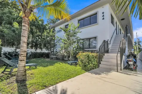 944 Jefferson Avenue Miami Beach FL 33139