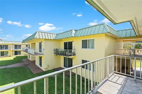 505 NW 177th Street Miami Gardens FL 33169