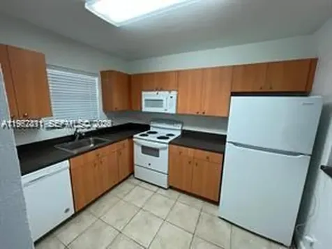 4853 NW 9th Drive Plantation FL 33317
