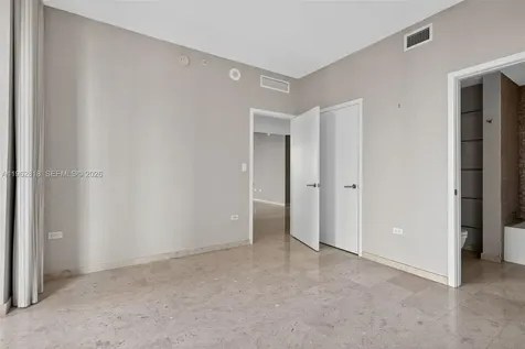 88 SW 7th Street Miami FL 33130