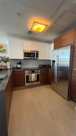 601 NE 27th Miami FL 33137
