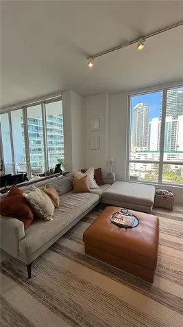 601 NE 27th Miami FL 33137