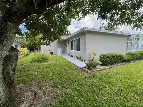 1260 NE 200th Terrace Miami FL 33179