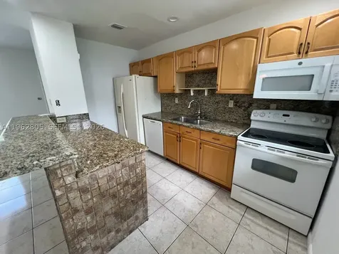 1260 NE 200th Terrace Miami FL 33179