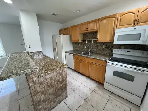 1260 NE 200th Terrace Miami FL 33179