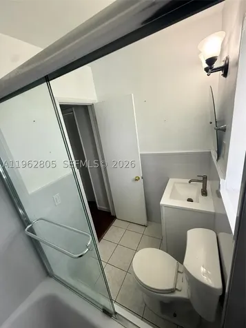 1260 NE 200th Terrace Miami FL 33179