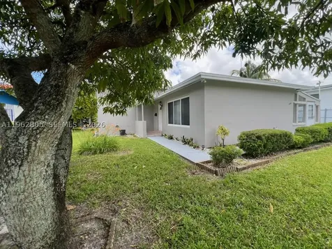 1260 NE 200th Terrace Miami FL 33179
