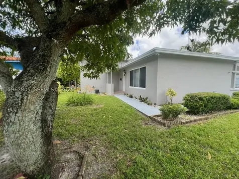 1260 NE 200th Terrace Miami FL 33179
