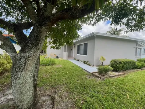 1260 NE 200th Terrace Miami FL 33179
