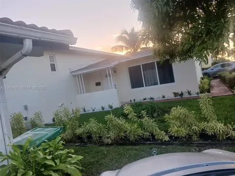 1260 NE 200th Terrace Miami FL 33179