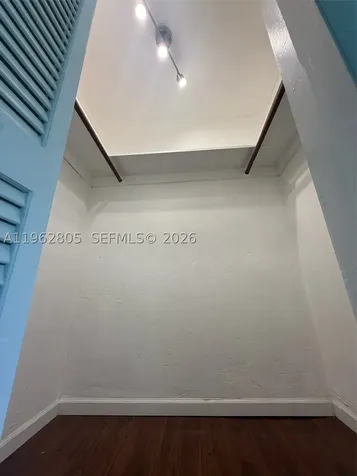 1260 NE 200th Terrace Miami FL 33179