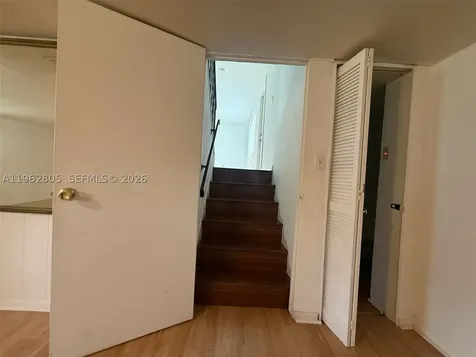1260 NE 200th Terrace Miami FL 33179