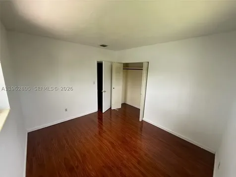 1260 NE 200th Terrace Miami FL 33179