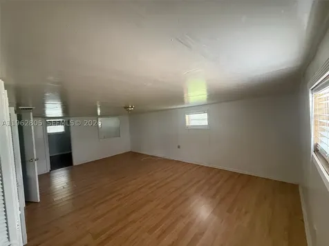 1260 NE 200th Terrace Miami FL 33179