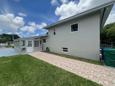 1260 NE 200th Terrace Miami FL 33179