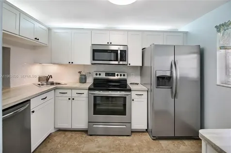 1501 S Ocean Boulevard Lauderdale By The Sea FL 33062