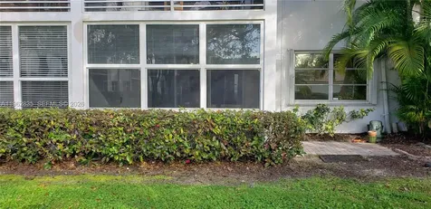 1501 S Ocean Boulevard Lauderdale By The Sea FL 33062