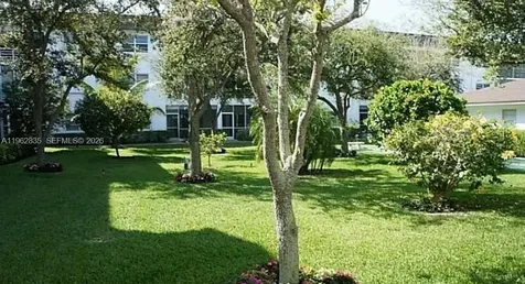 1501 S Ocean Boulevard Lauderdale By The Sea FL 33062