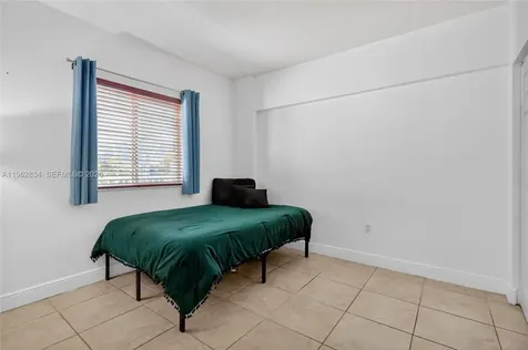134 SW 7th Avenue Miami FL 33130