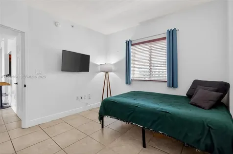 134 SW 7th Avenue Miami FL 33130