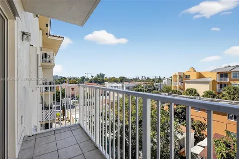 134 SW 7th Avenue Miami FL 33130