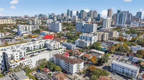 134 SW 7th Avenue Miami FL 33130