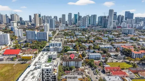 134 SW 7th Avenue Miami FL 33130