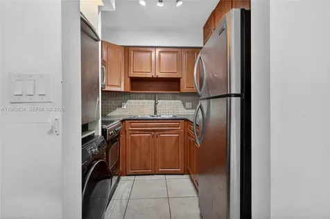 134 SW 7th Avenue Miami FL 33130