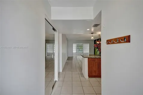3051 NW 46th Avenue Lauderdale Lakes FL 33313