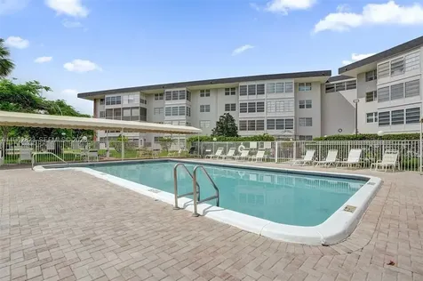 3051 NW 46th Avenue Lauderdale Lakes FL 33313