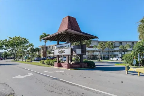 3051 NW 46th Avenue Lauderdale Lakes FL 33313